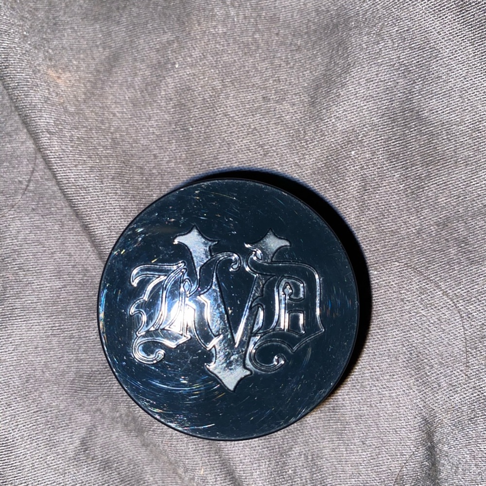 Kat von d translucent powder